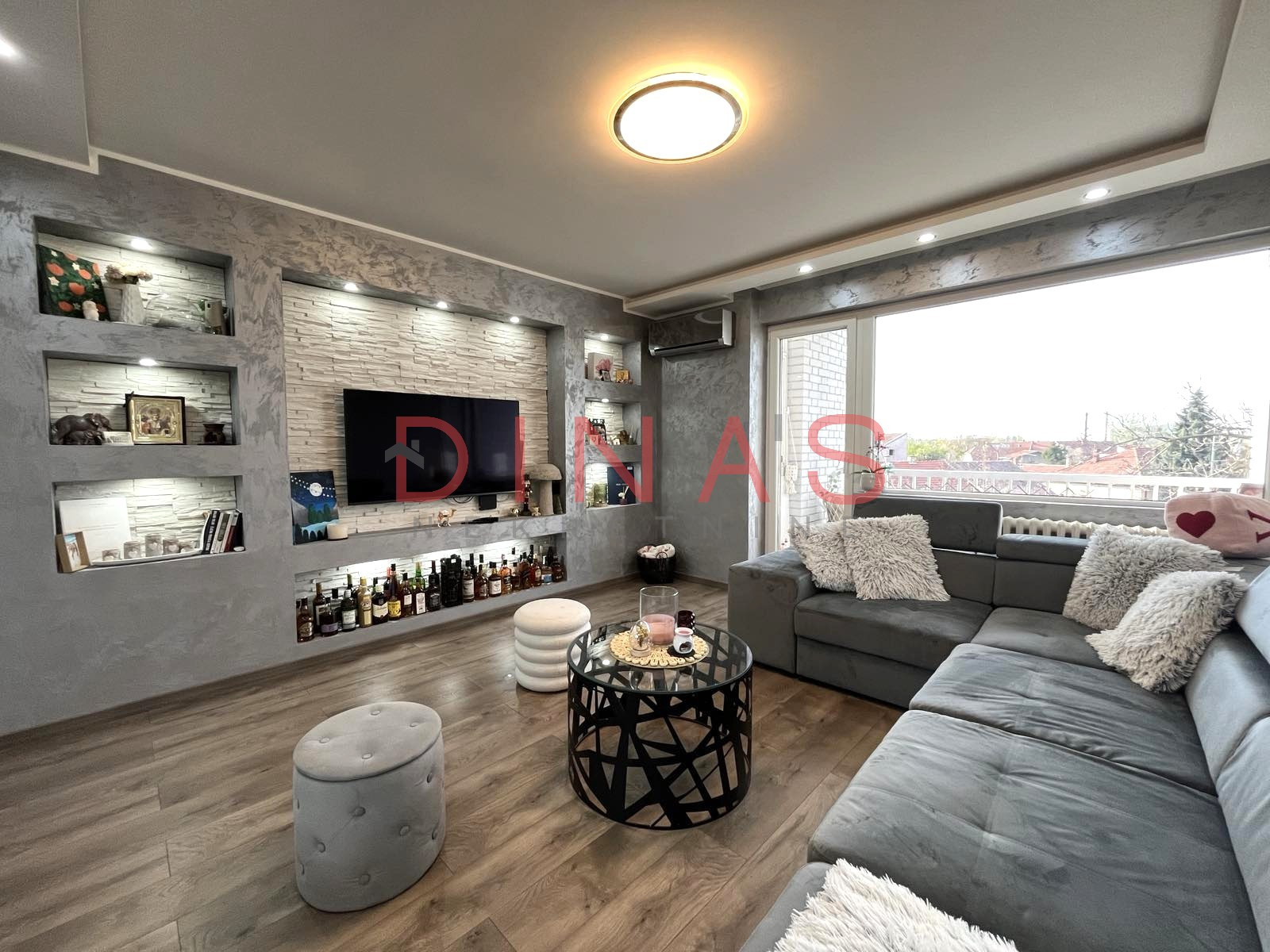 AVIJATIČARSKO NASELJE, NOVI SAD, 1016856