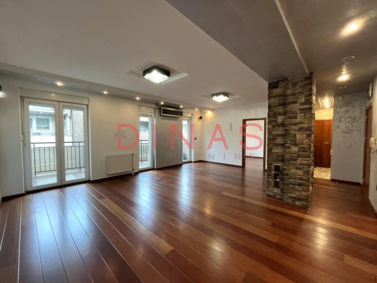 CENTAR NS, NOVI SAD, 1016959