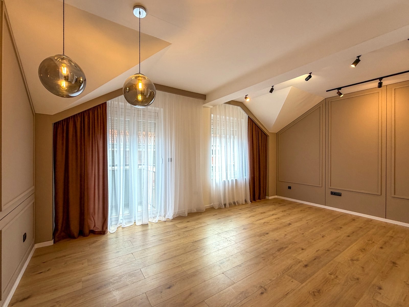 BULEVAR OSLOBOĐENJA, NOVI SAD, 1016978