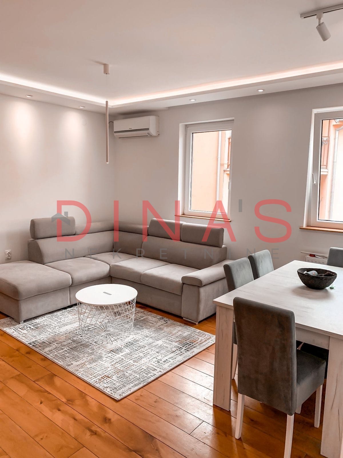 ROTKVARIJA, NOVI SAD, 1016990