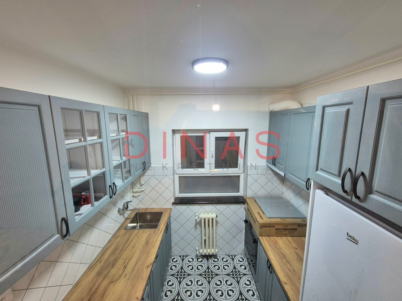 GRBAVICA, NOVI SAD, 1016993