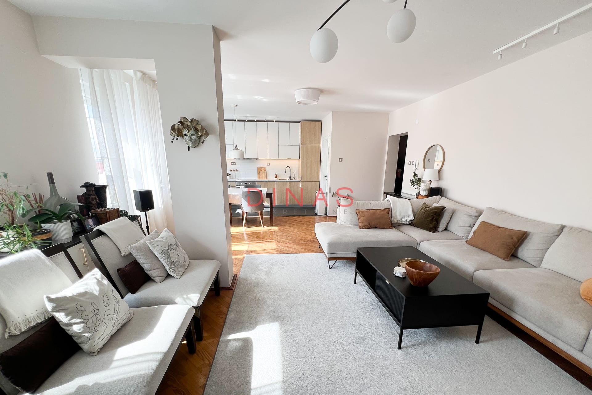 CARA DUŠANA, NOVI SAD, 1017006