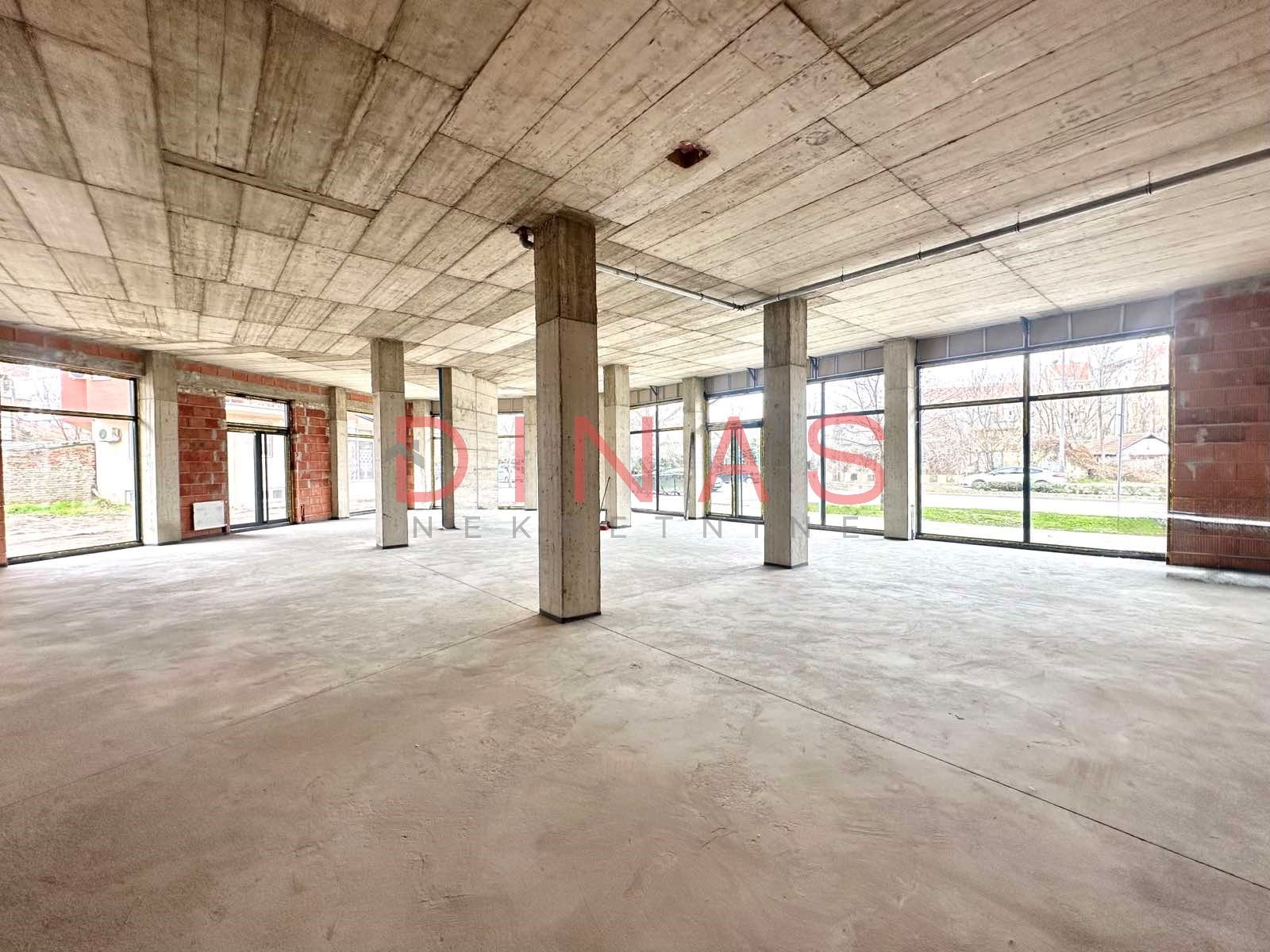 BULEVAR PATRIJARHA PAVLA, NOVI SAD, 8014780