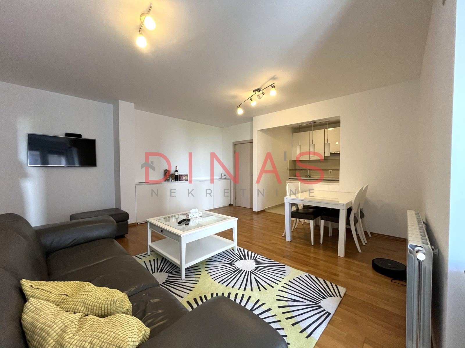 BULEVAR OSLOBOĐENJA, NOVI SAD, 9116982