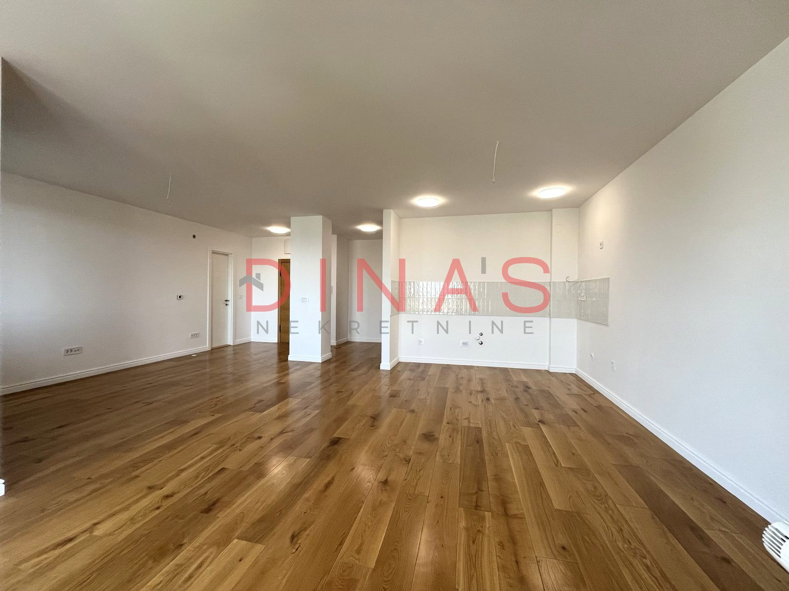 LIMAN 4, NOVI SAD, 9116986