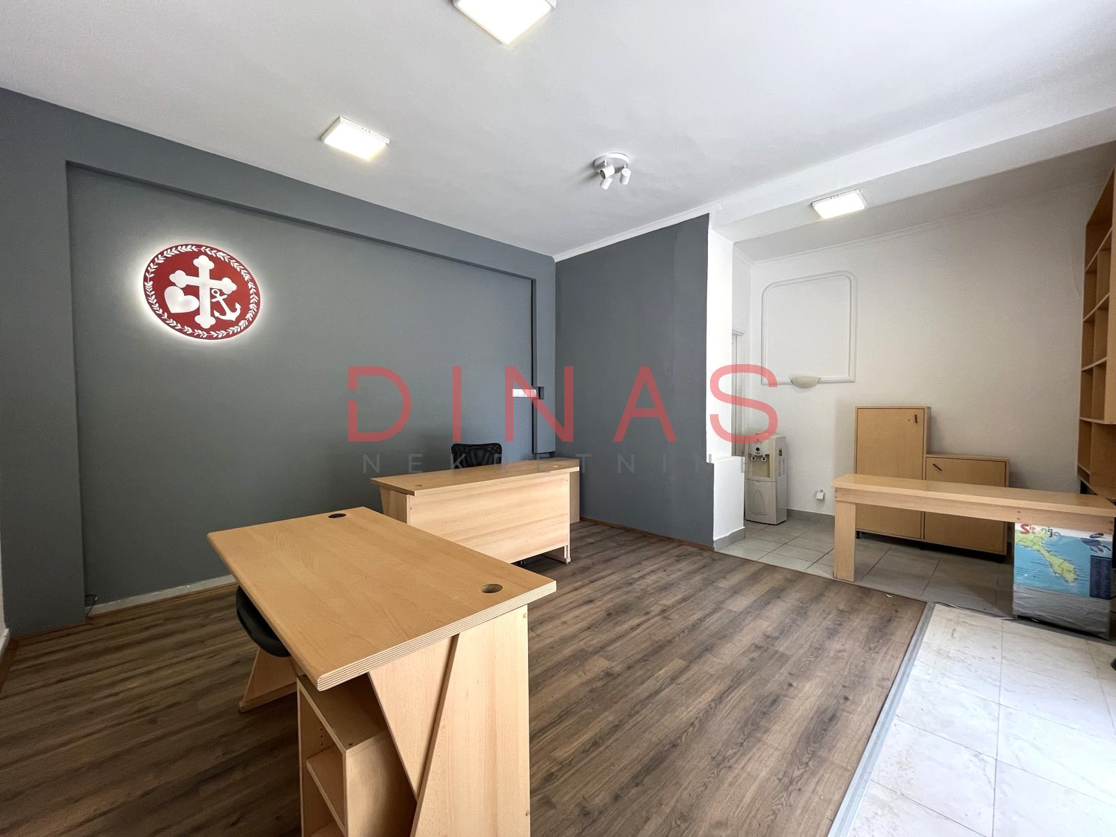 SPENS, NOVI SAD, 9116987